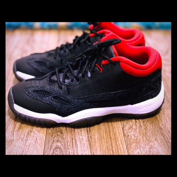 jordan low size 11
